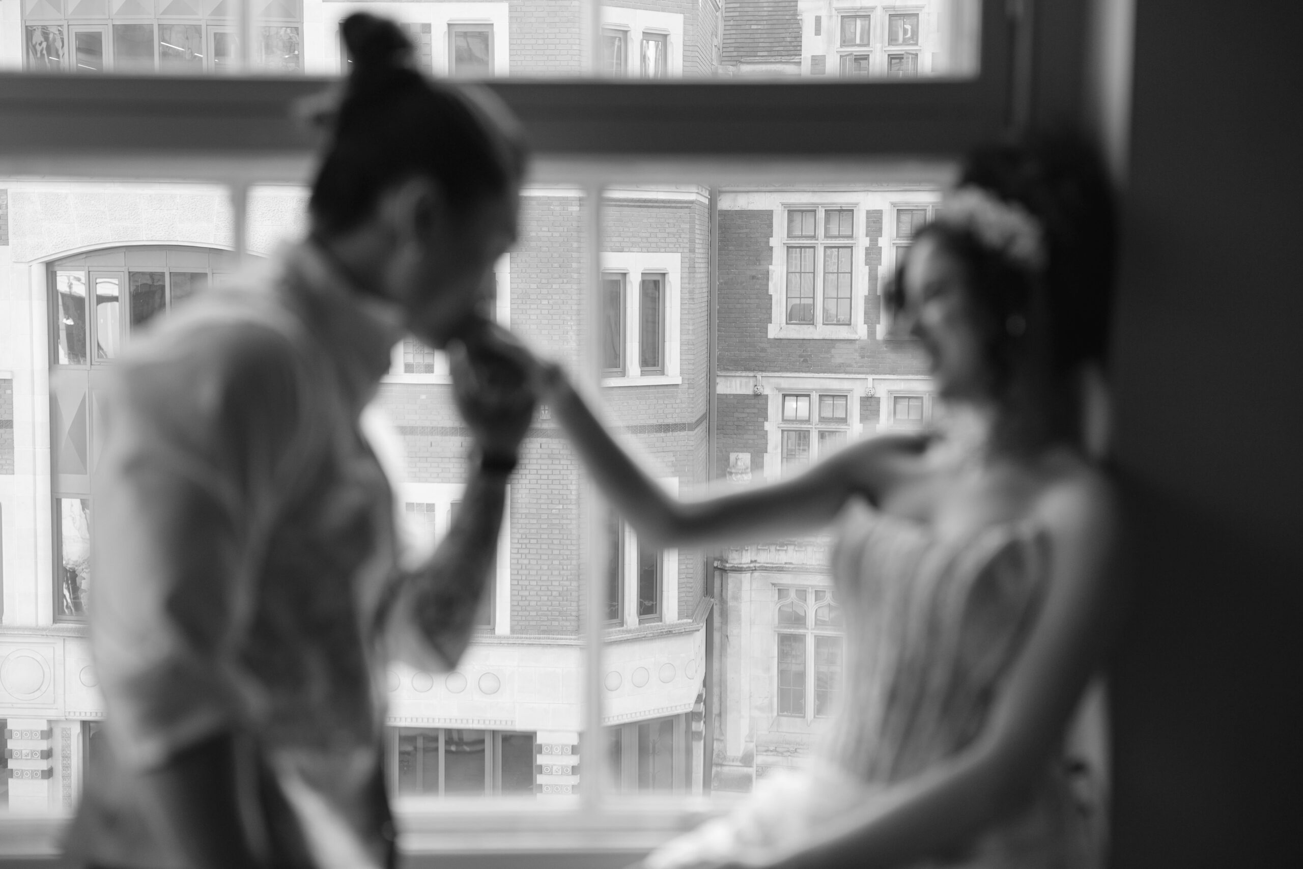 Romantic couple editorial in Andaz Hotel suite